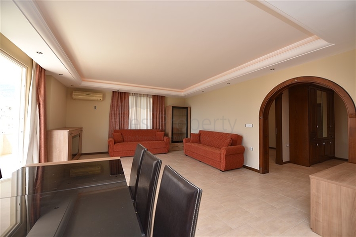 شقق اطلالة بحر في الانيا -غرفتين وصالة - مفروشة -في مهموتلار / الانيا 