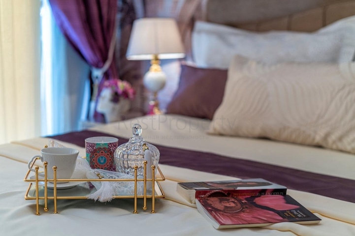 شقة انيقة -ضمن مجمع فاخر -في كاستل / الانيا 