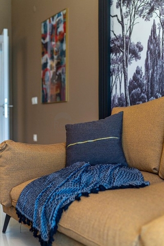 شقة انيقة -ضمن مجمع فاخر -في كاستل / الانيا 