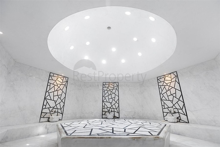 شقة انيقة -ضمن مجمع فاخر -في كاستل / الانيا 