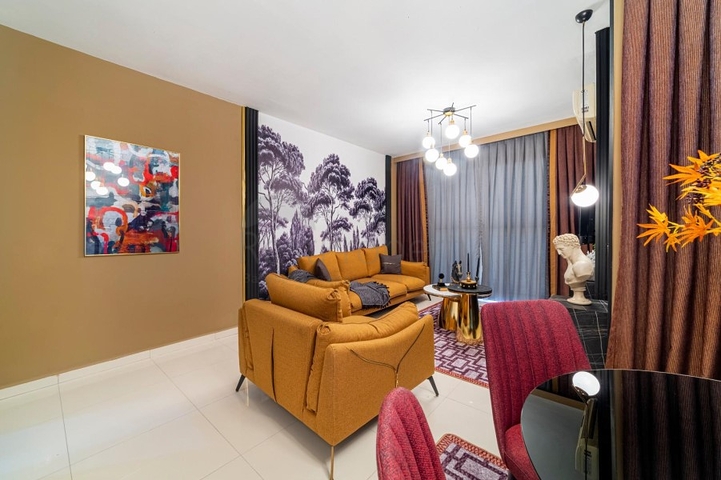 شقة انيقة -ضمن مجمع فاخر -في كاستل / الانيا 