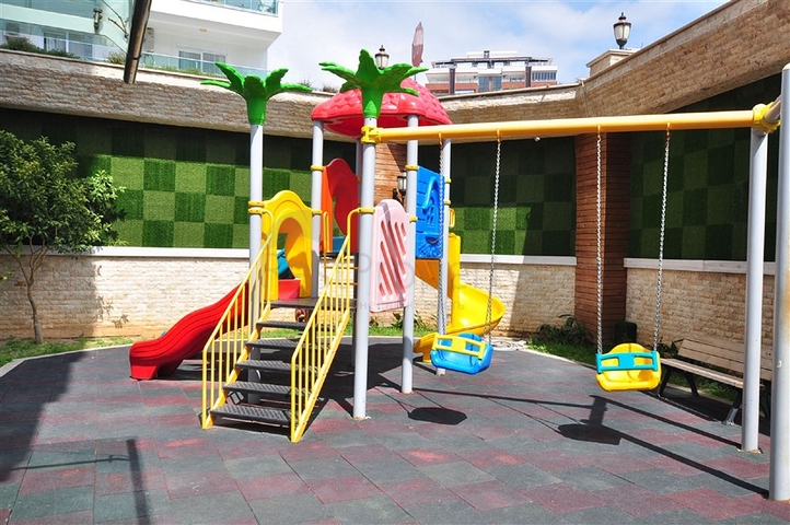 شقق للبيع في الانيا -تصميم 2 غرفة وصالة - ضمن مجمع قريب من البحر - في مهموتلار / الانيا 