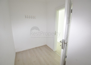 شقق للبيع في الانيا -تصميم 2 غرفة وصالة - ضمن مجمع قريب من البحر - في مهموتلار / الانيا 