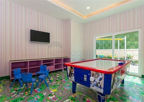 شقق للبيع في الانيا -تصميم 2 غرفة وصالة - ضمن مجمع قريب من البحر - في مهموتلار / الانيا 