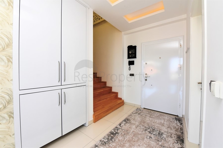 شقق فاخرة للبيع في الانيا -دوبلكس اطلالة بحر - 3 غرف وصالة -في توسمور / الانيا 