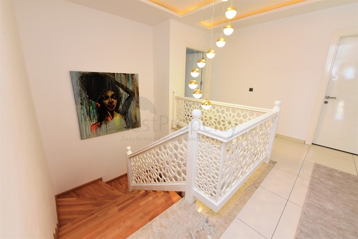 شقق فاخرة للبيع في الانيا -دوبلكس اطلالة بحر - 3 غرف وصالة -في توسمور / الانيا 