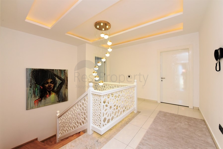 شقق فاخرة للبيع في الانيا -دوبلكس اطلالة بحر - 3 غرف وصالة -في توسمور / الانيا 