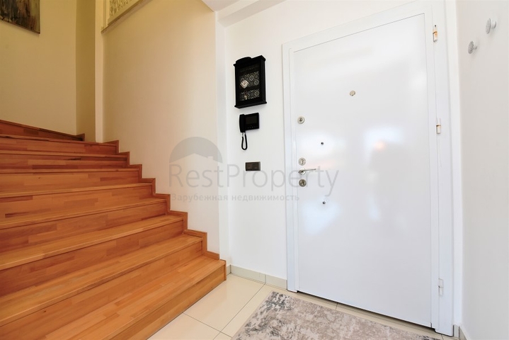 شقق فاخرة للبيع في الانيا -دوبلكس اطلالة بحر - 3 غرف وصالة -في توسمور / الانيا 