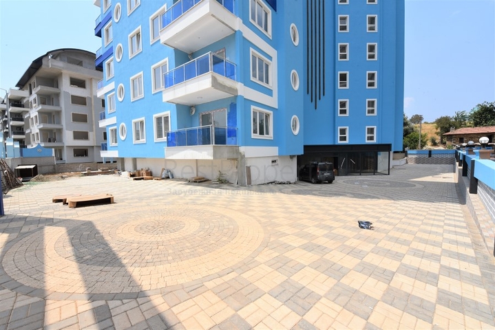 شقق للبيع في الانيا -مجمع جديد - غرفة وصالة -مهموتلار / الانيا 