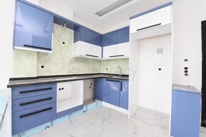 شقق للبيع في الانيا -مجمع جديد - غرفة وصالة -مهموتلار / الانيا 