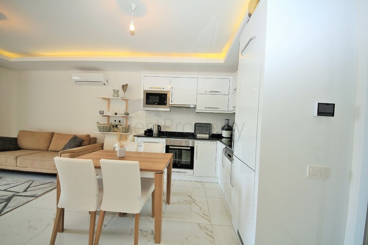 مجمع فاخر - شقة غرفة وصالة -في مهموتلار / الانيا 