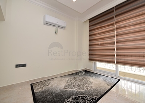 فلل للبيع في الانيا - اطلالة بحر -3 غرف وصالة -في مركز الانيا 