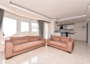 فلل للبيع في الانيا - اطلالة بحر -3 غرف وصالة -في مركز الانيا 