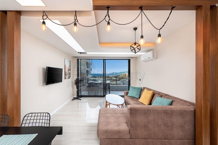 شقق فاخرة للبيع في الانيا -اطلالة بحر - 1 غرفة وصالة - في كارجي جاك / الانيا 