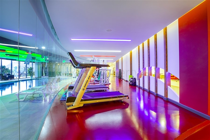 شقق فاخرة للبيع في الانيا -اطلالة بحر - 1 غرفة وصالة - في كارجي جاك / الانيا 