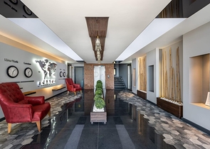 شقق فاخرة للبيع في الانيا -اطلالة بحر - 1 غرفة وصالة - في كارجي جاك / الانيا 