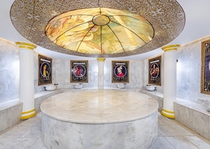 شقق فاخرة للبيع في الانيا -اطلالة بحر - 1 غرفة وصالة - في كارجي جاك / الانيا 