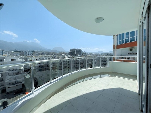 شقق للبيع في الانيا - مجمع على البحر مباشرة -شقة 2 غرفة وصالة -في مهموتلار / الانيا 