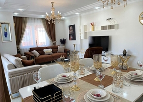 شقق للبيع في الانيا - مجمع على البحر مباشرة -شقة 2 غرفة وصالة -في مهموتلار / الانيا 