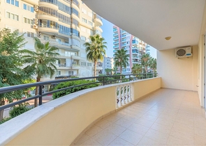 شقق للبيع في الانيا - تصميم انيقة 2 غرفة وصالة -قريبة من البحر -في مهموتلار / الانيا 