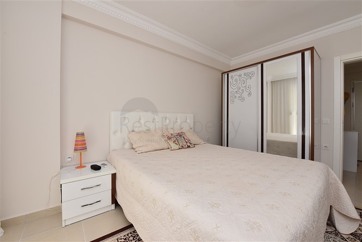 قريبة من البحر - شقة غرفة وصالة -مجمع انيق- في افسلار / الانيا 