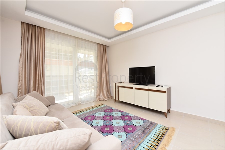 قريبة من البحر - شقة غرفة وصالة -مجمع انيق- في افسلار / الانيا 