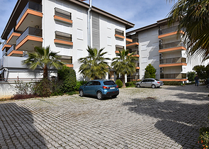 قريبة من البحر - شقة غرفة وصالة -مجمع انيق- في افسلار / الانيا 