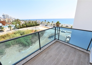 اطلالة بحر - شقق للبيع في كاستل / الانيا 