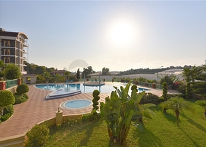 شقة ضمن مجمع فاخر - منطقة هادئة - تصميم 1+2- في كارجي جاك / الانيا 