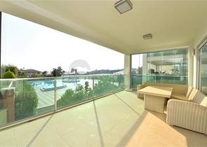 شقة ضمن مجمع فاخر - منطقة هادئة - تصميم 1+2- في كارجي جاك / الانيا 