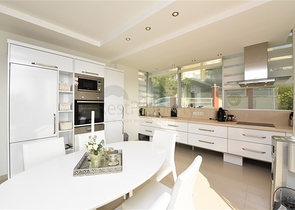 شقة ضمن مجمع فاخر - منطقة هادئة - تصميم 1+2- في كارجي جاك / الانيا 