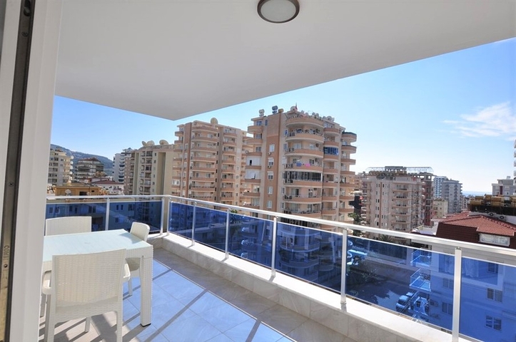 مجمع فاخر - شقة 2 غرفة وصالة -في مهموتلار / الانيا 