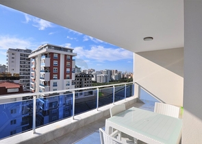 مجمع فاخر - شقة 2 غرفة وصالة -في مهموتلار / الانيا 