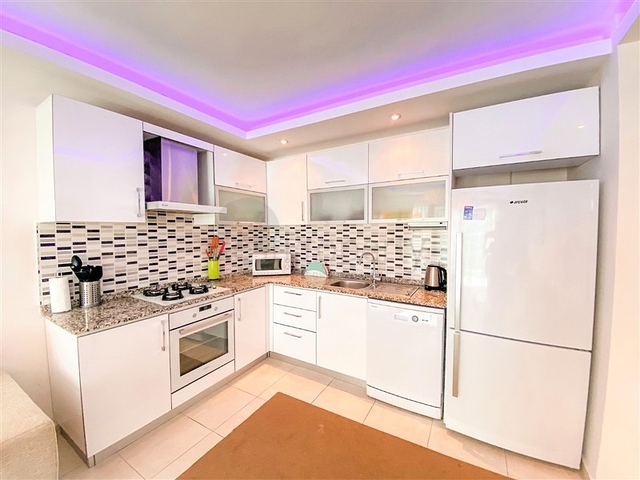 شقق للبيع في افسلار - مجمع فاخر -شقة 1+1 -افسلار / الانيا 