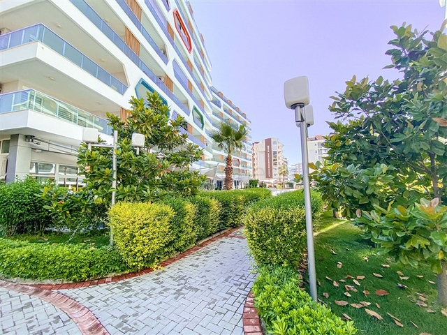 شقق للبيع في افسلار - مجمع فاخر -شقة 1+1 -افسلار / الانيا 