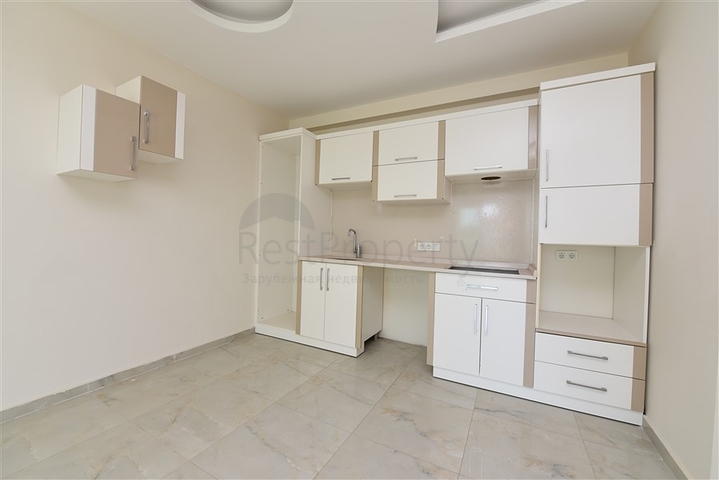 شقق للبيع في الانيا - مجمع حديث وقريب من البحر في كاستل / الانيا 