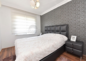 دوبلكس عائلية 4 غرف وصالة -جانب مول الانيوم -في اوبا / الانيا 