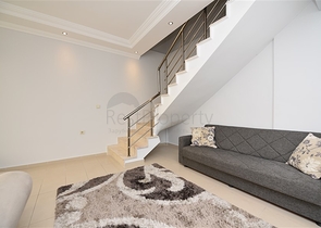 شقة مؤثثة في قلب مدينة ألانيا للبيع 