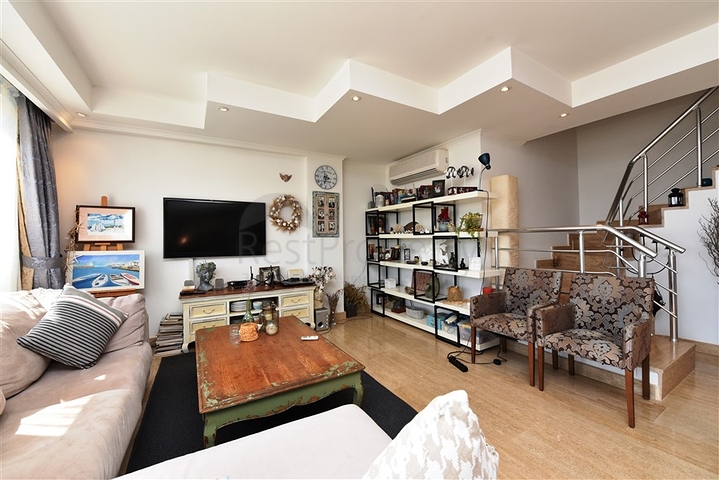 شقق في اوبا - دوبلكس 3 غرف وصالة -بسعر مناسب -في اوبا / الانيا 