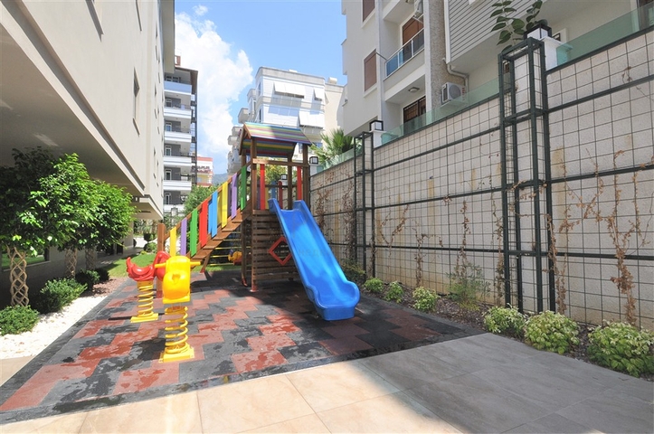 شقق في مركز الانيا - مجمع فاخر قريب من شاطئ كليوباترا 