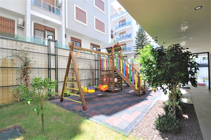 شقق في مركز الانيا - مجمع فاخر قريب من شاطئ كليوباترا 