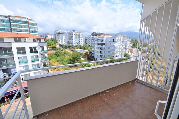 شقق اطلالة بحر في الانيا - تصميم 1+2 - في توسمور / الانيا 