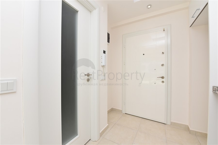 استديو للبيع في الانيا -مجمع فاخر بخدمات 5 نجوم -في افسلار / الانيا 