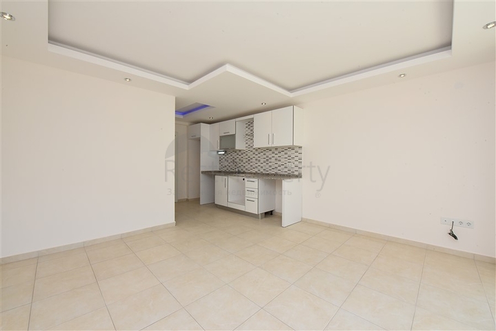 استديو للبيع في الانيا -مجمع فاخر بخدمات 5 نجوم -في افسلار / الانيا 