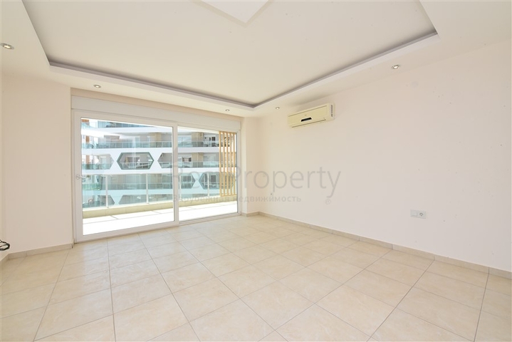 استديو للبيع في الانيا -مجمع فاخر بخدمات 5 نجوم -في افسلار / الانيا 