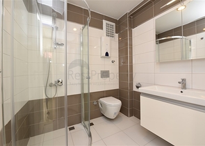 استديو للبيع في الانيا -مجمع فاخر بخدمات 5 نجوم -في افسلار / الانيا 