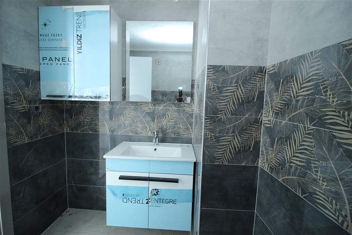 شقق حديثة للبيع في مهموتلار - تصميم 1+1 - ضمن مجمع سكني - مهموتلار/الانيا 