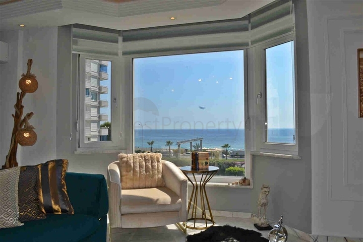اطلالة بحر مباشرة -شقة 2 غرفة وصالة -ضمن مجمع فاخر -توسمور / الانيا 
