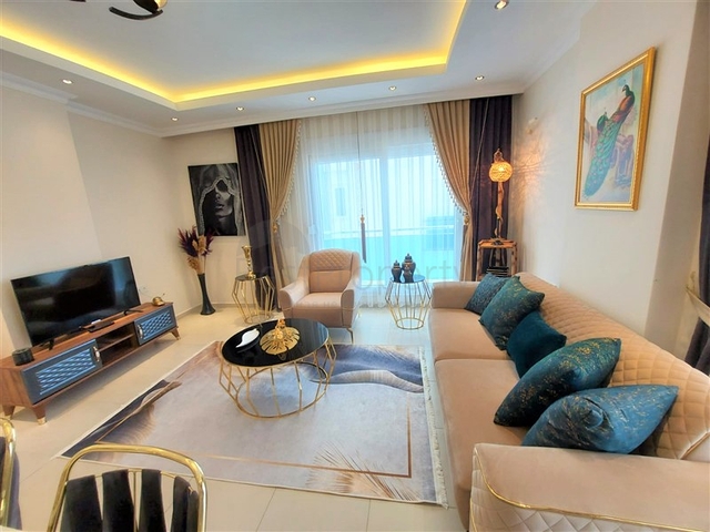 شقق حديثة للبيع في الانيا - تصميم 1+1 - قريبة من البحر - مهموتلار / الانيا 