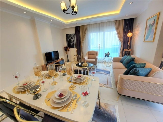 شقق حديثة للبيع في الانيا - تصميم 1+1 - قريبة من البحر - مهموتلار / الانيا 